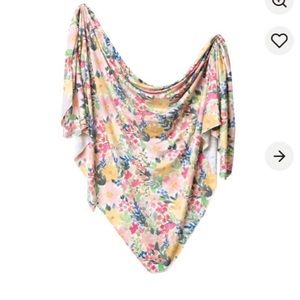 Copper Pearl Lark swaddle